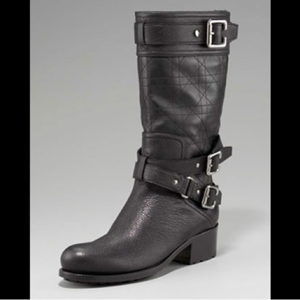 Stunning CHRISTIAN DIOR leather moto boots 🖤😍